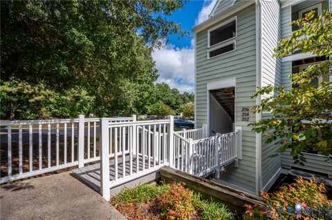 Photo of 304 Water Pointe Lane, Chesterfield, VA 23112 (MLS # 2627772)