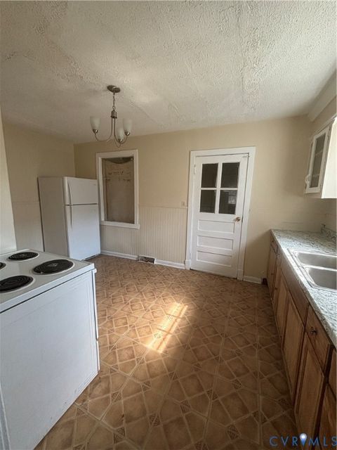 Tiny photo for 21609 Pannill Street, South Chesterfield, VA 23803 (MLS # 2605920)