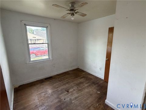 Tiny photo for 2401 Raleigh Street, Hopewell, VA 23860 (MLS # 2612299)
