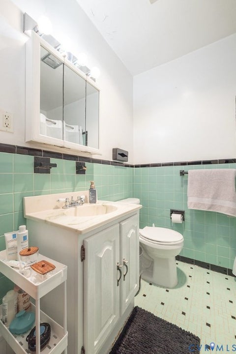 Tiny photo for 8058 Signal Hill Road, Mechanicsville, VA 23111 (MLS # 2625371)