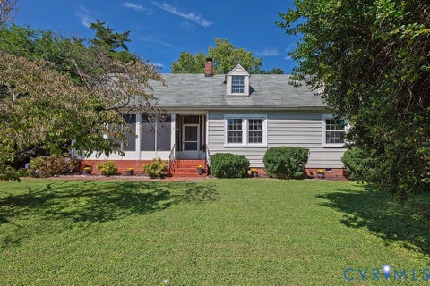 Photo of 8058 Signal Hill Road, Mechanicsville, VA 23111 (MLS # 2625371)