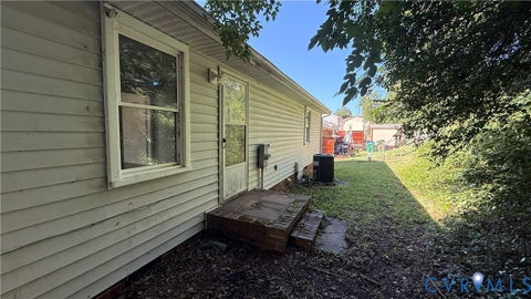 Tiny photo for 4905 Goddin Circle, Richmond, VA 23231 (MLS # 2625634)