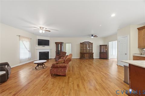 Tiny photo for 403 Oaktree Road, Williamsburg, VA 23188 (MLS # 2608808)