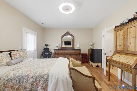 Tiny photo for 403 Oaktree Road, Williamsburg, VA 23188 (MLS # 2608808)