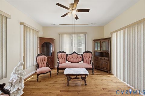 Tiny photo for 403 Oaktree Road, Williamsburg, VA 23188 (MLS # 2608808)