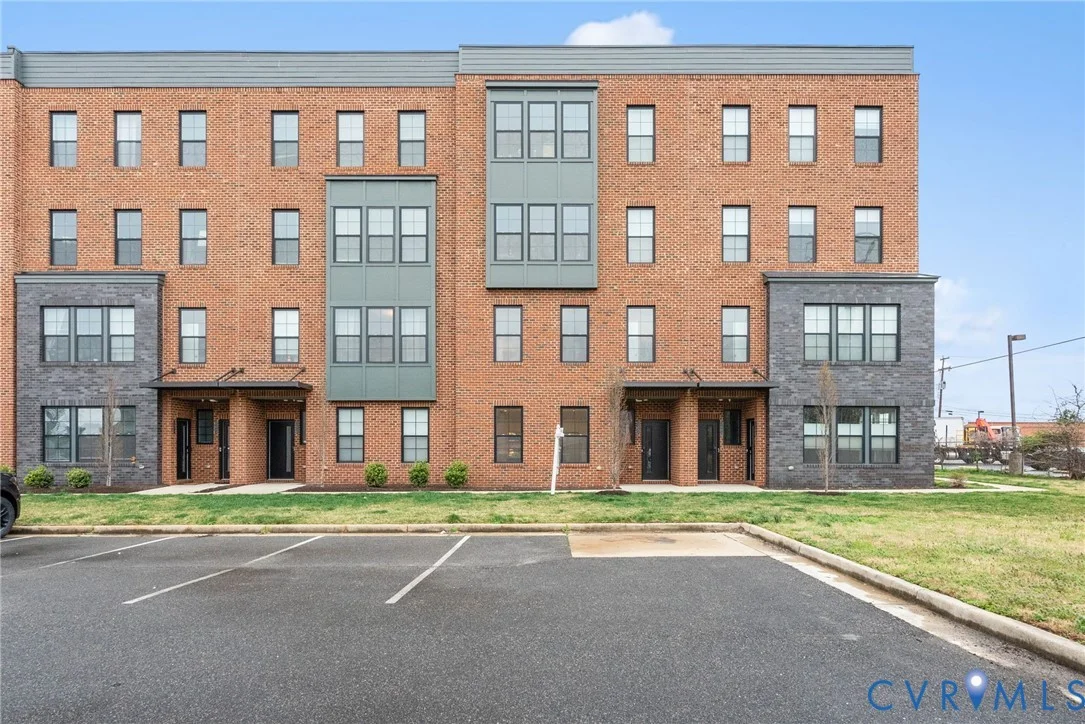 2439 Ownby Lane Unit B 13