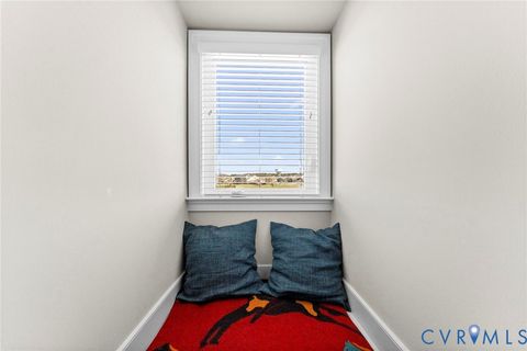 Tiny photo for 6817 Welara Run, Moseley, VA 23120 (MLS # 2607370)