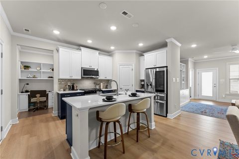 Tiny photo for 6817 Welara Run, Moseley, VA 23120 (MLS # 2607370)