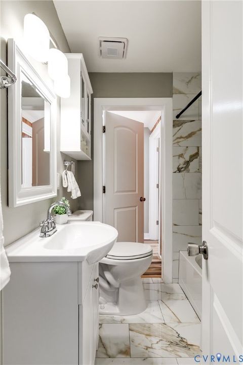 Tiny photo for 1655 Hopkins Road, Richmond, VA 23224 (MLS # 2527908)