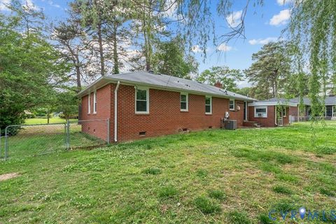 Tiny photo for 8211 Colebrook Road, Richmond, VA 23227 (MLS # 2610471)