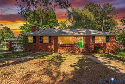 Tiny photo for 8211 Colebrook Road, Richmond, VA 23227 (MLS # 2610471)