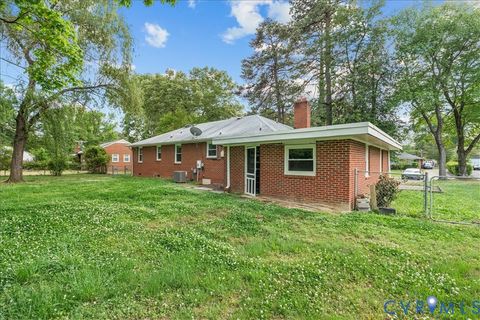 Tiny photo for 8211 Colebrook Road, Richmond, VA 23227 (MLS # 2610471)