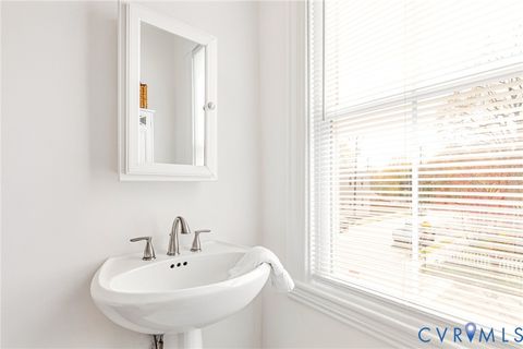 Tiny photo for 3100 Grayland Avenue, Richmond, VA 23221 (MLS # 2607437)