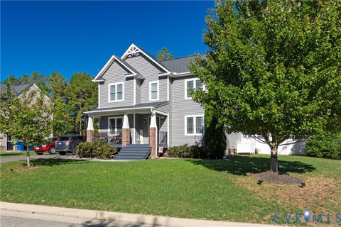 Photo of 5906 Autumnleaf Drive, Chesterfield, VA 23234 (MLS # 2627842)