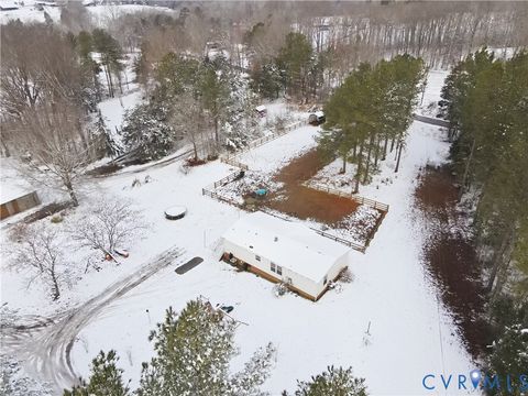 Tiny photo for 13520 Dykeland Road, Amelia, VA 23002 (MLS # 2532938)