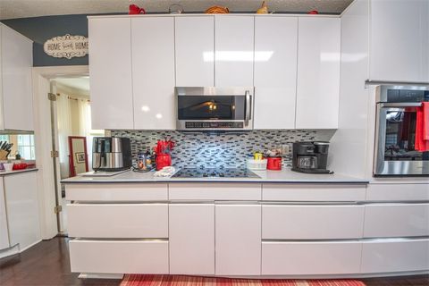 Tiny photo for 68 Oyster Cove Landing, Hartfield, VA 23071 (MLS # 2527301)