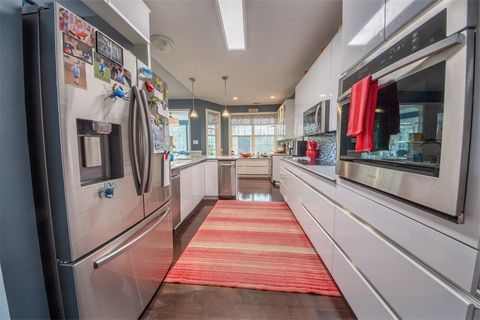Tiny photo for 68 Oyster Cove Landing, Hartfield, VA 23071 (MLS # 2527301)