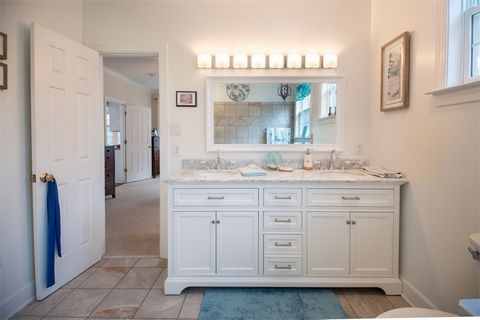 Tiny photo for 68 Oyster Cove Landing, Hartfield, VA 23071 (MLS # 2527301)