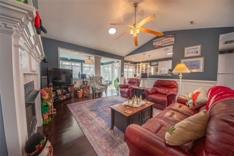 Tiny photo for 68 Oyster Cove Landing, Hartfield, VA 23071 (MLS # 2527301)