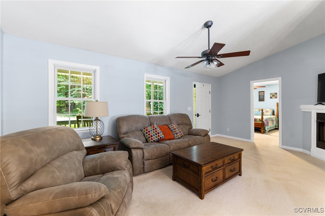 Powhatan, Virginia 23139, United States, 3 Bedrooms Bedrooms, ,2 BathroomsBathrooms,Residential,Pending,160995