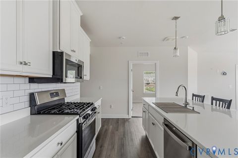 Tiny photo for 3700 Maze Runner Drive #206, Midlothian, VA 23112 (MLS # 2611022)