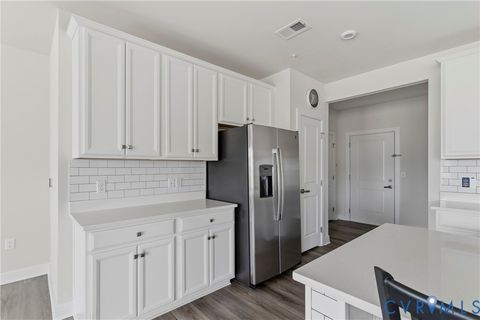 Tiny photo for 3700 Maze Runner Drive #206, Midlothian, VA 23112 (MLS # 2611022)