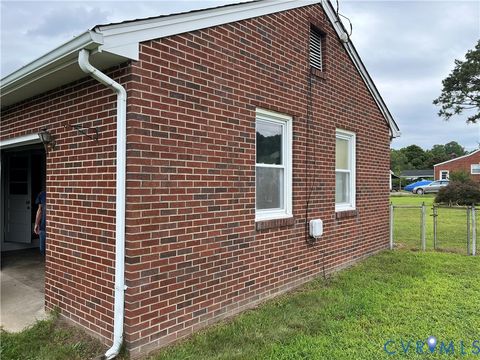 Tiny photo for 5002 Glendale Road, Dinwiddie, VA 23803 (MLS # 2620138)