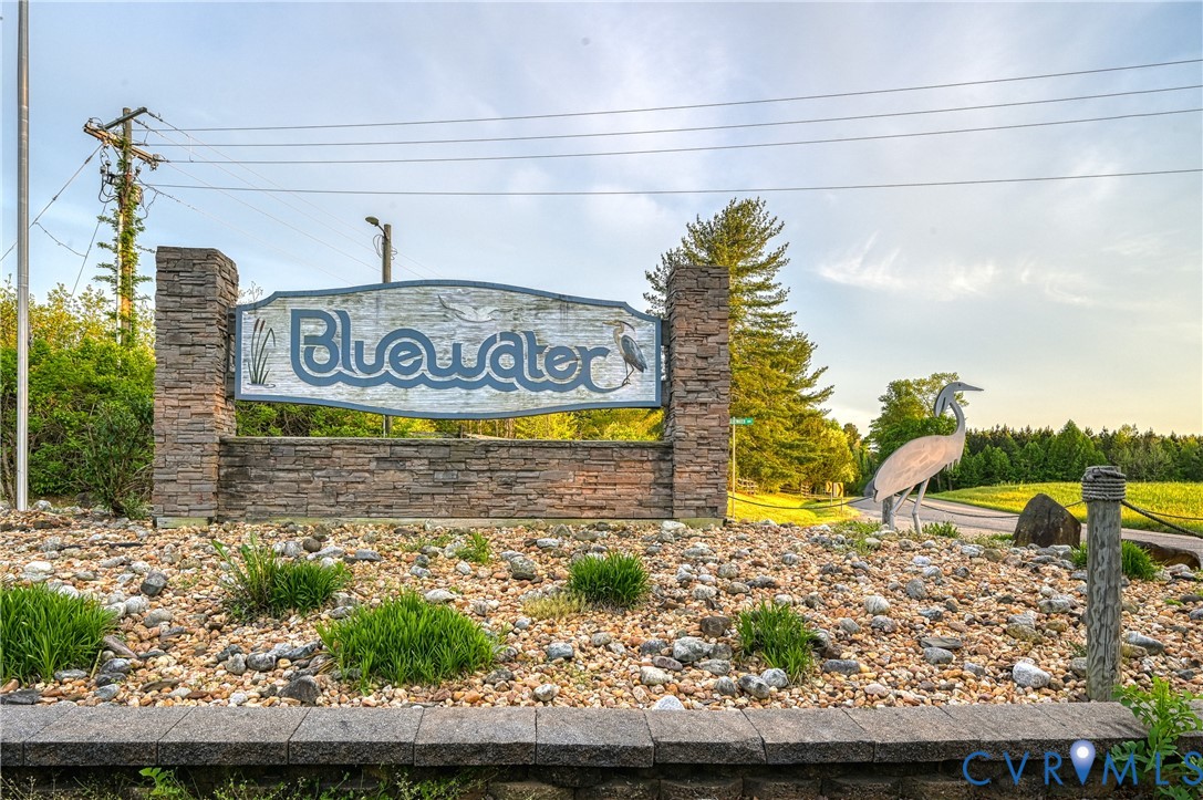 519 N Timber Tribe