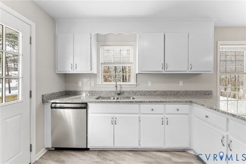 Tiny photo for 5309 Jons Way, North Dinwiddie, VA 23803 (MLS # 2533084)