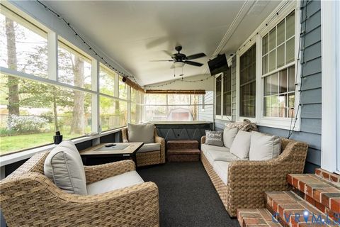 Tiny photo for 321 Warsaw Avenue, Hopewell, VA 23860 (MLS # 2607511)