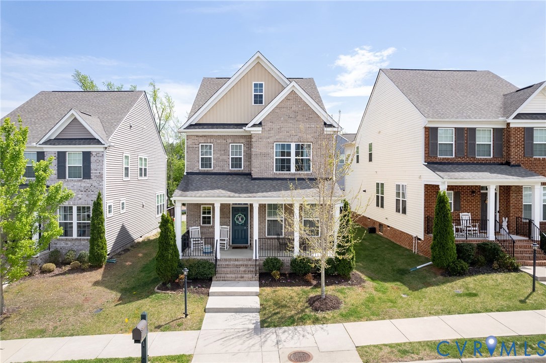 16709 Thornapple Run