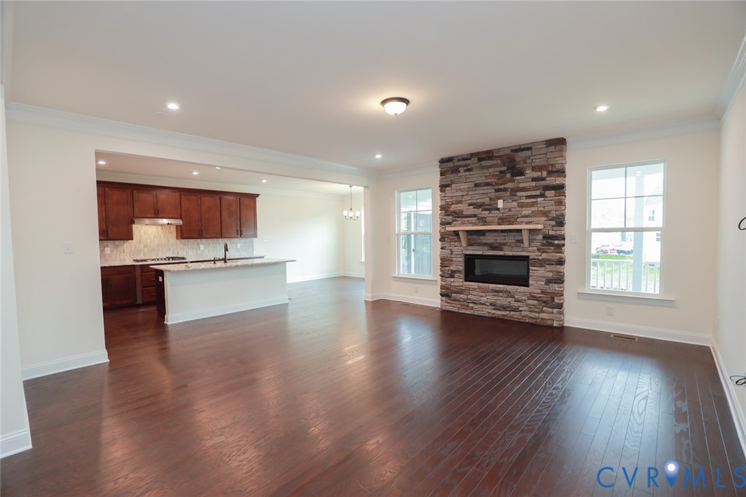 4734 Sedge Wren Court