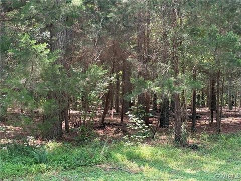 Tiny photo for 8041 Georgia Avenue, West Point, VA 23181 (MLS # 2516146)