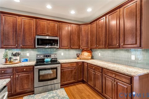 Tiny photo for 201 Maymont Way, Manakin Sabot, VA 23103 (MLS # 2613928)