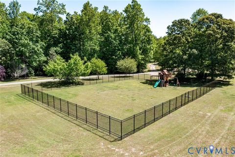Tiny photo for 254 Echo Point Lane, Lancaster, VA 22503 (MLS # 2605732)