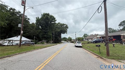 Tiny photo for 1204 TOP roundabout Road, Martinsville, VA 24112 (MLS # 2616575)