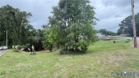 Tiny photo for 1204 TOP roundabout Road, Martinsville, VA 24112 (MLS # 2616575)