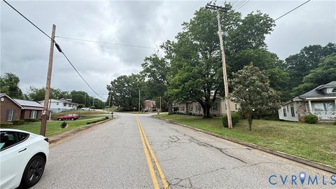 Tiny photo for 1204 TOP roundabout Road, Martinsville, VA 24112 (MLS # 2616575)