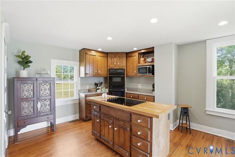 Tiny photo for 443 Locklies Creek Road, Topping, VA 23169 (MLS # 2613755)