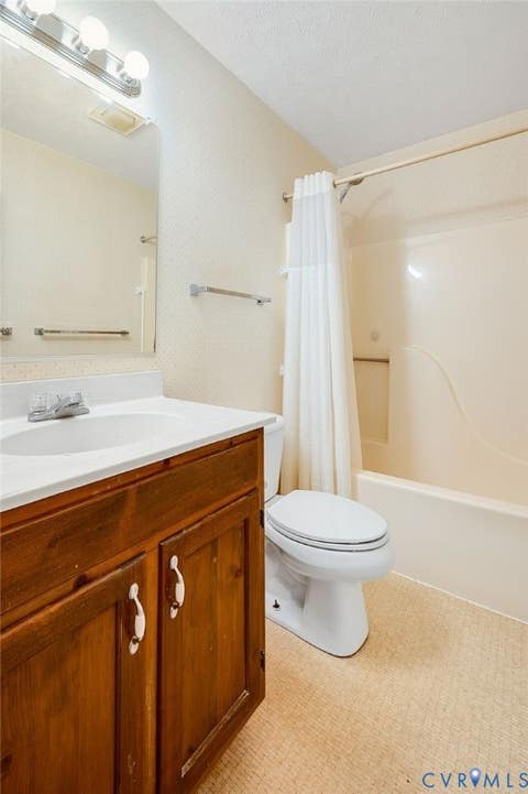 Tiny photo for 7432 Shire Parkway, Mechanicsville, VA 23111 (MLS # 2620608)