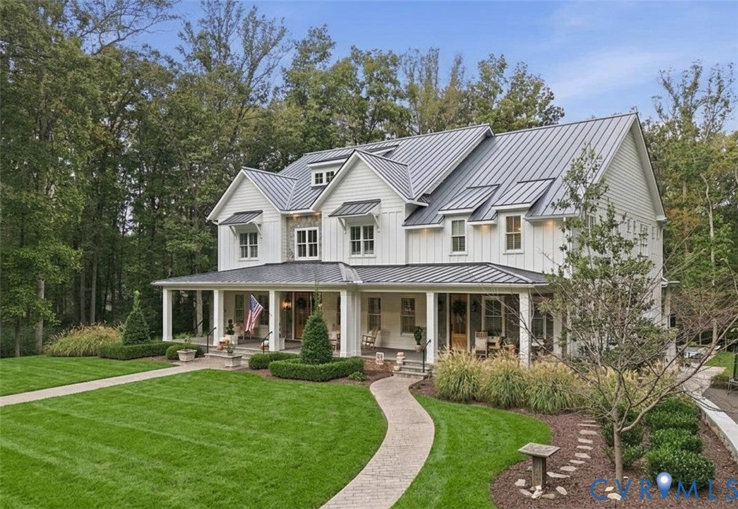 565 Ice Pond Cove