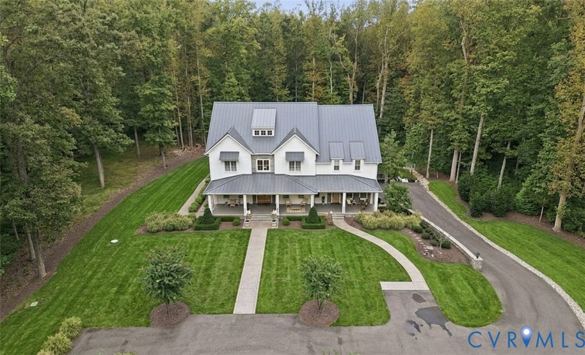 565 Ice Pond Cove