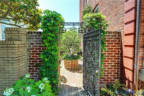 Tiny photo for 2209 Monument Avenue, Richmond, VA 23220 (MLS # 2613843)