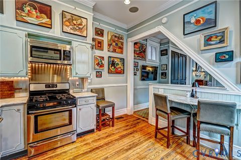 Tiny photo for 2209 Monument Avenue, Richmond, VA 23220 (MLS # 2613843)