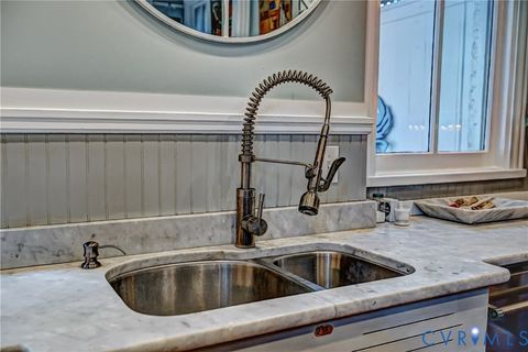 Tiny photo for 2209 Monument Avenue, Richmond, VA 23220 (MLS # 2613843)