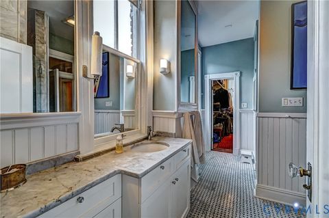 Tiny photo for 2209 Monument Avenue, Richmond, VA 23220 (MLS # 2613843)