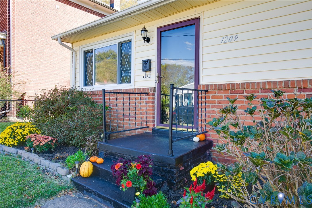 1209 Carlisle Avenue