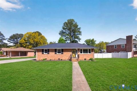 Tiny photo for 1723 W Clara Drive, Petersburg, VA 23803 (MLS # 2618636)