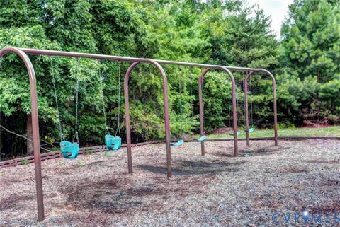 Tiny photo for 104 Oak Ridge Court, Williamsburg, VA 23188 (MLS # 2622625)