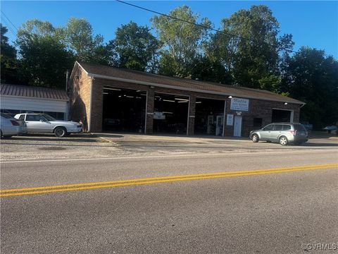 Tiny photo for 204 E Nunnally Street, Burkeville, VA 23922 (MLS # 2518809)